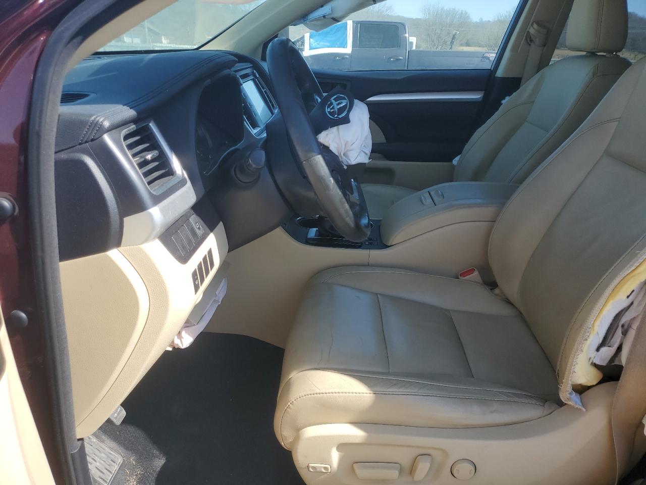 2014 Toyota Highlander - Image 7