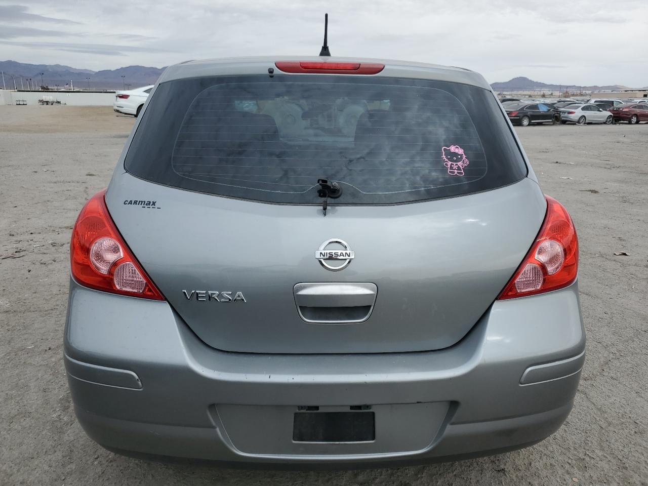 2011 Nissan Versa - Image 6