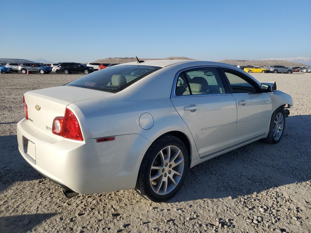 2010 Chevrolet Malibu - Image 3