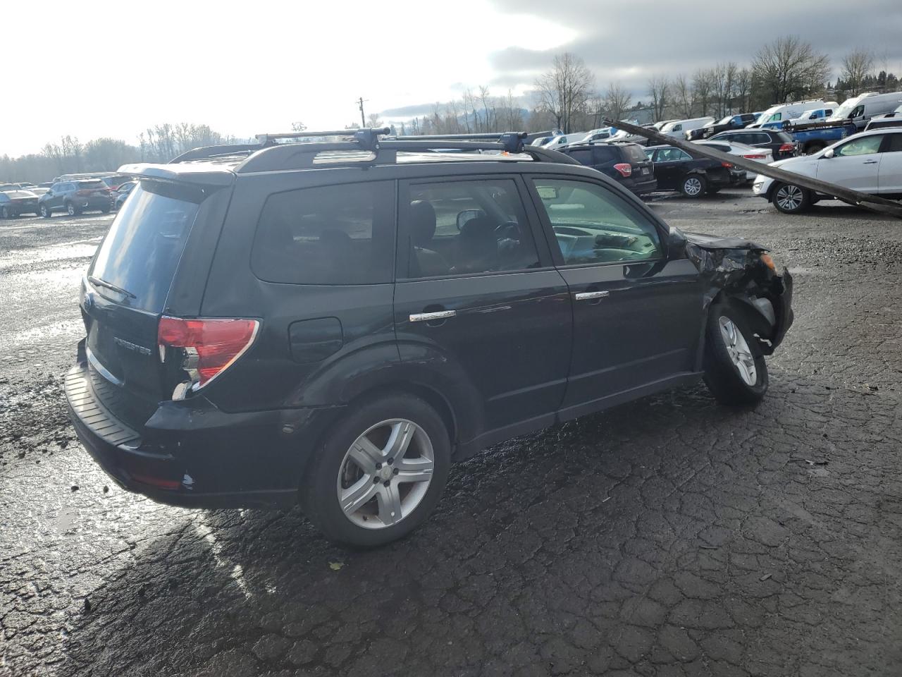2009 Subaru Forester - Image 3