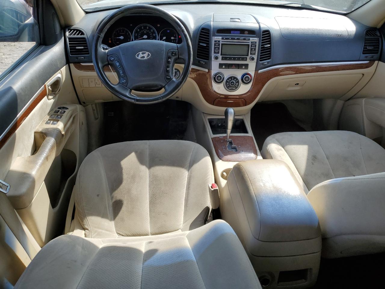 2009 Hyundai Santa Fe - Image 8