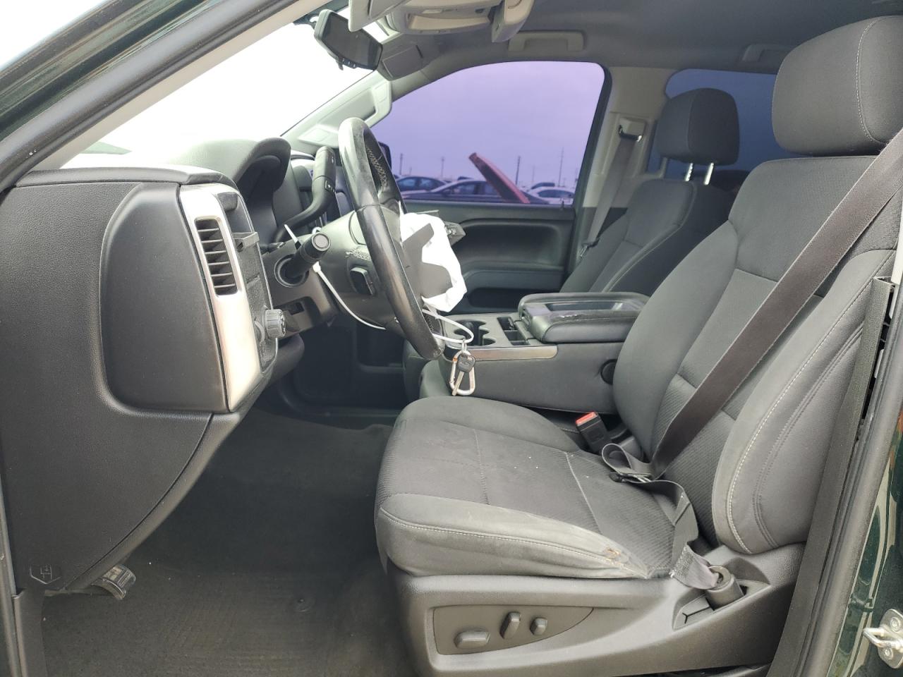 2015 Chevrolet Silverado - Image 7