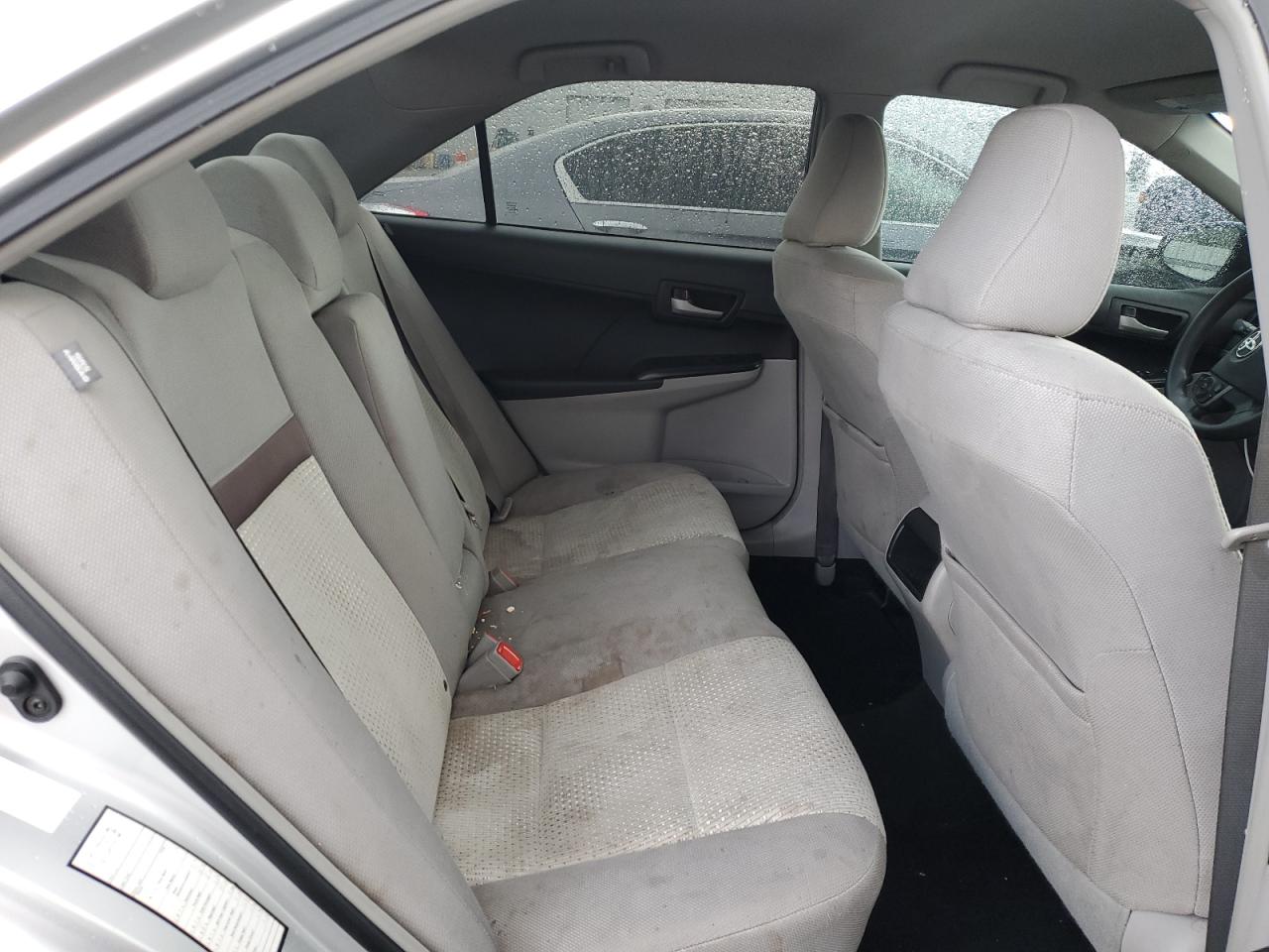 2012 Toyota Camry - Image 10