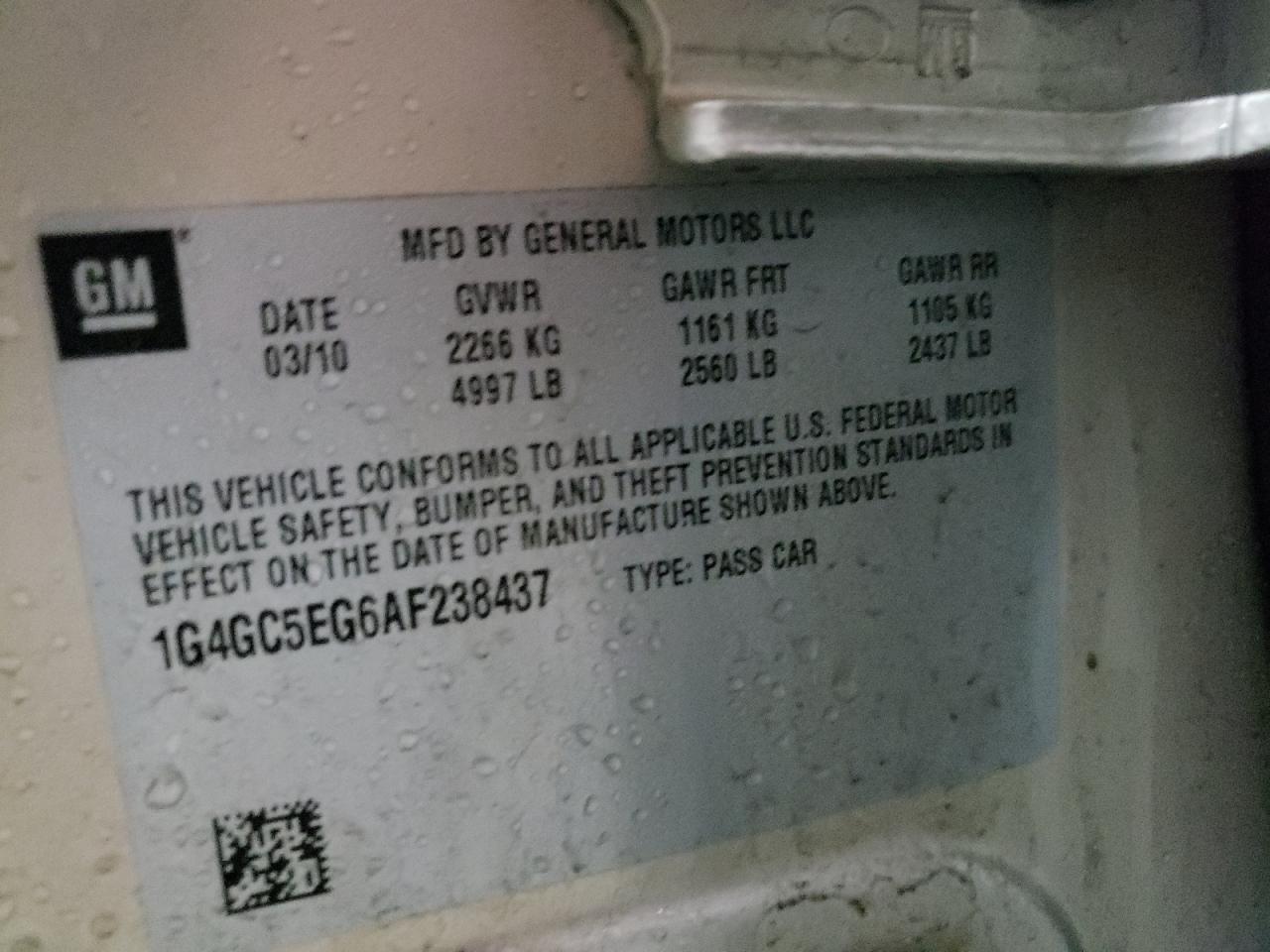 2010 Buick LaCrosse - Image 14