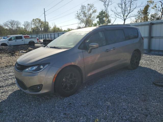  CHRYSLER PACIFICA 2018 Green