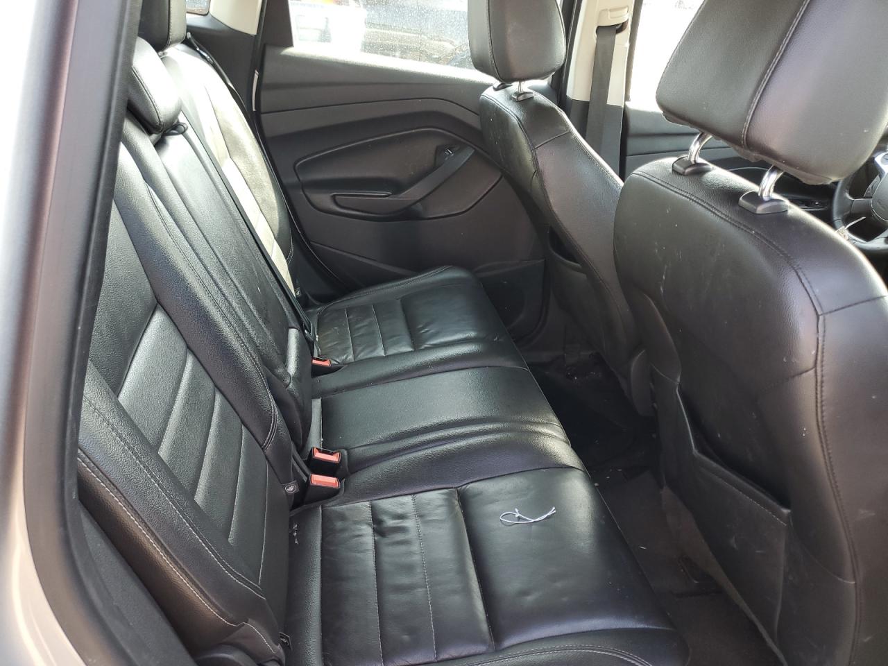 2014 Ford C-MAX - Image 11
