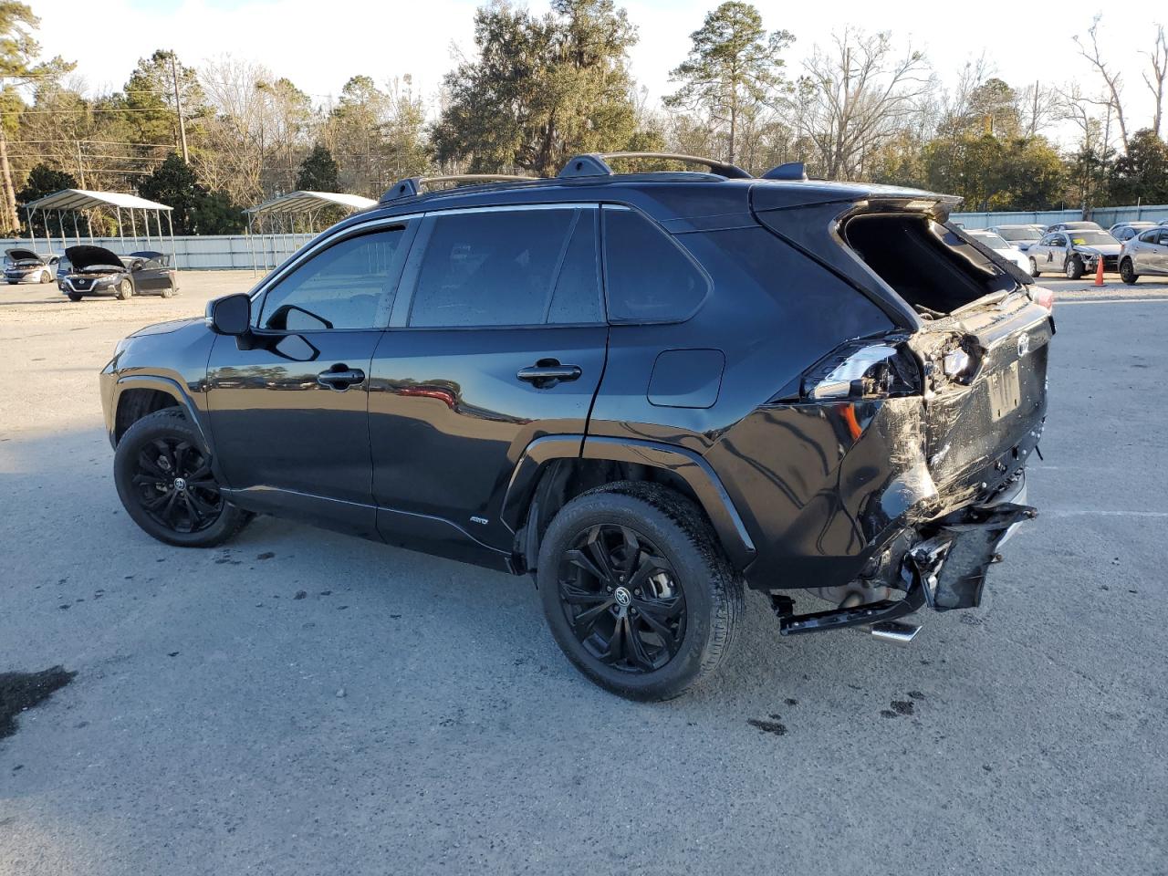 2022 Toyota RAV 4 - Image 2