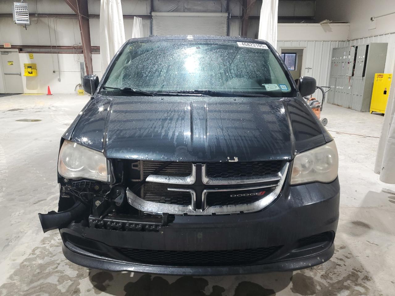 2014 Dodge Caravan - Image 5