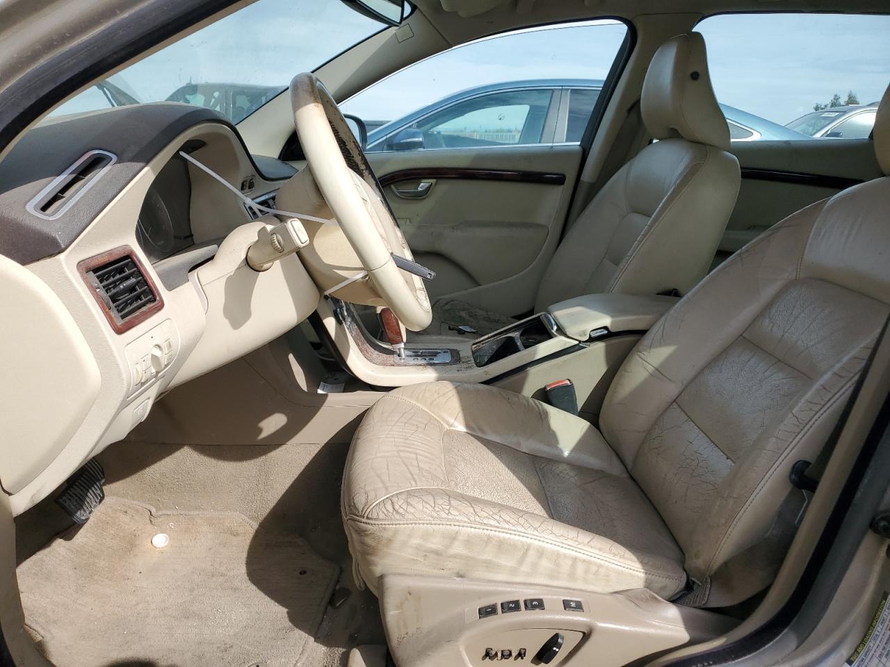 2008 Volvo V70 3.2 VIN: YV1BW982281011258 Lot: 49533565