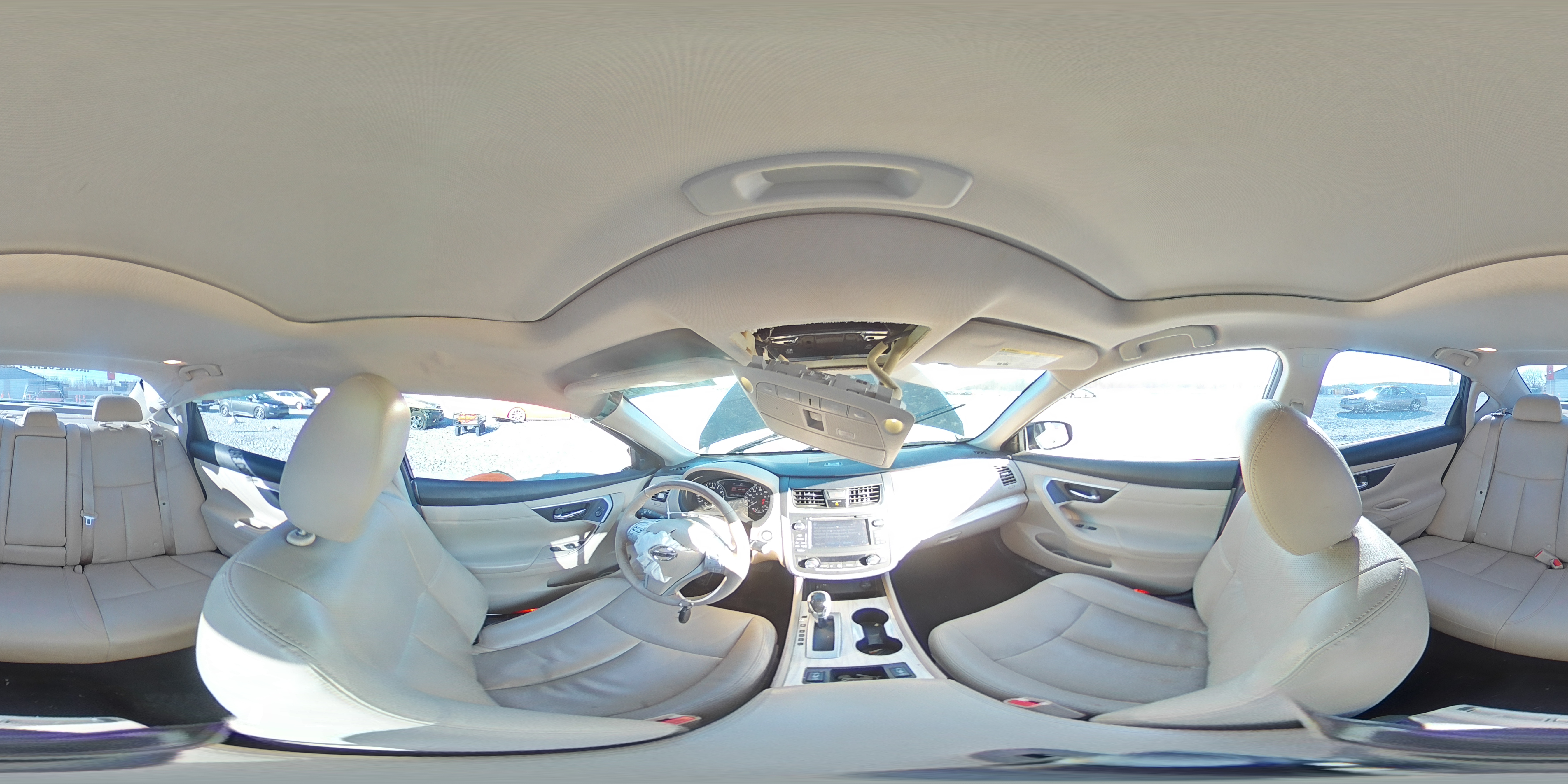 2016 Nissan Altima - Image 12