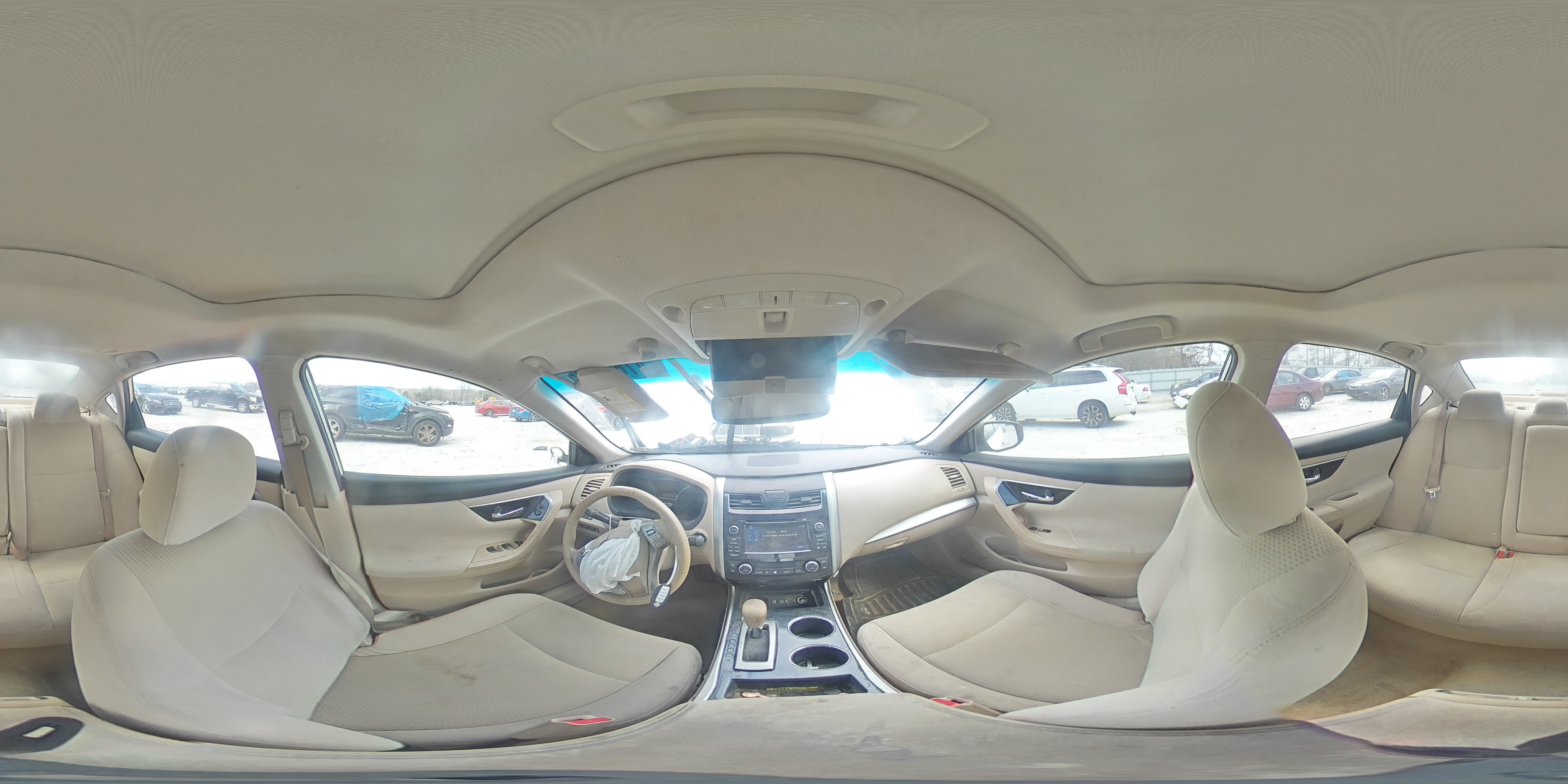 2014 Nissan Altima - Image 13