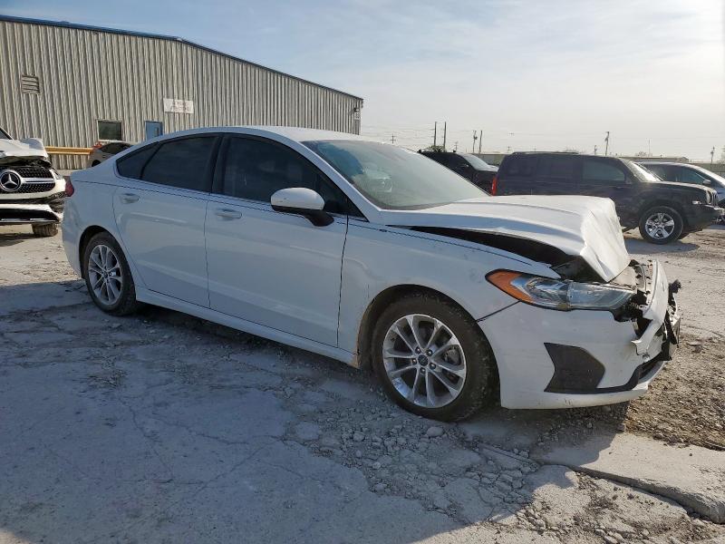  FORD FUSION 2019 White