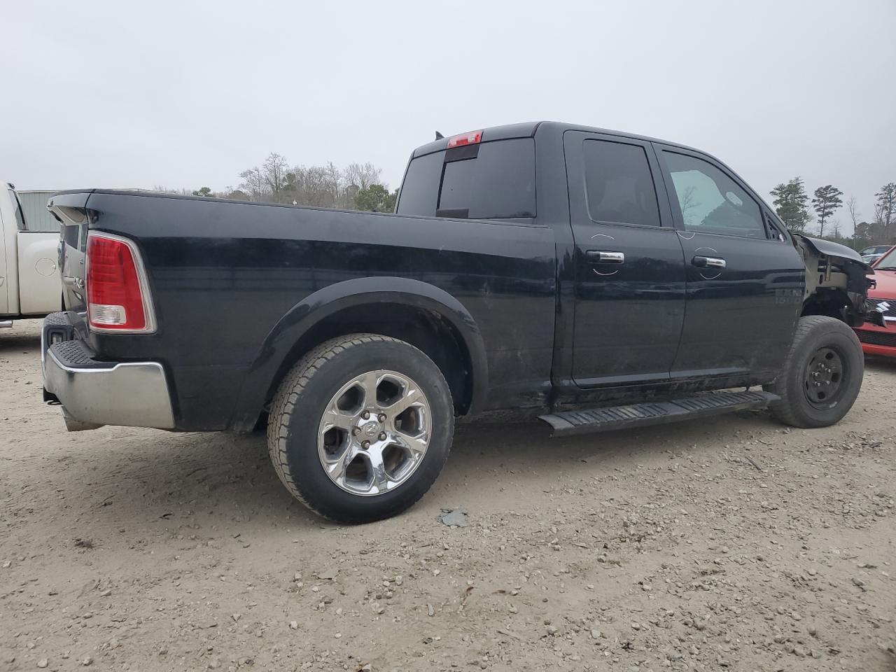 2014 RAM 1500 - Image 3