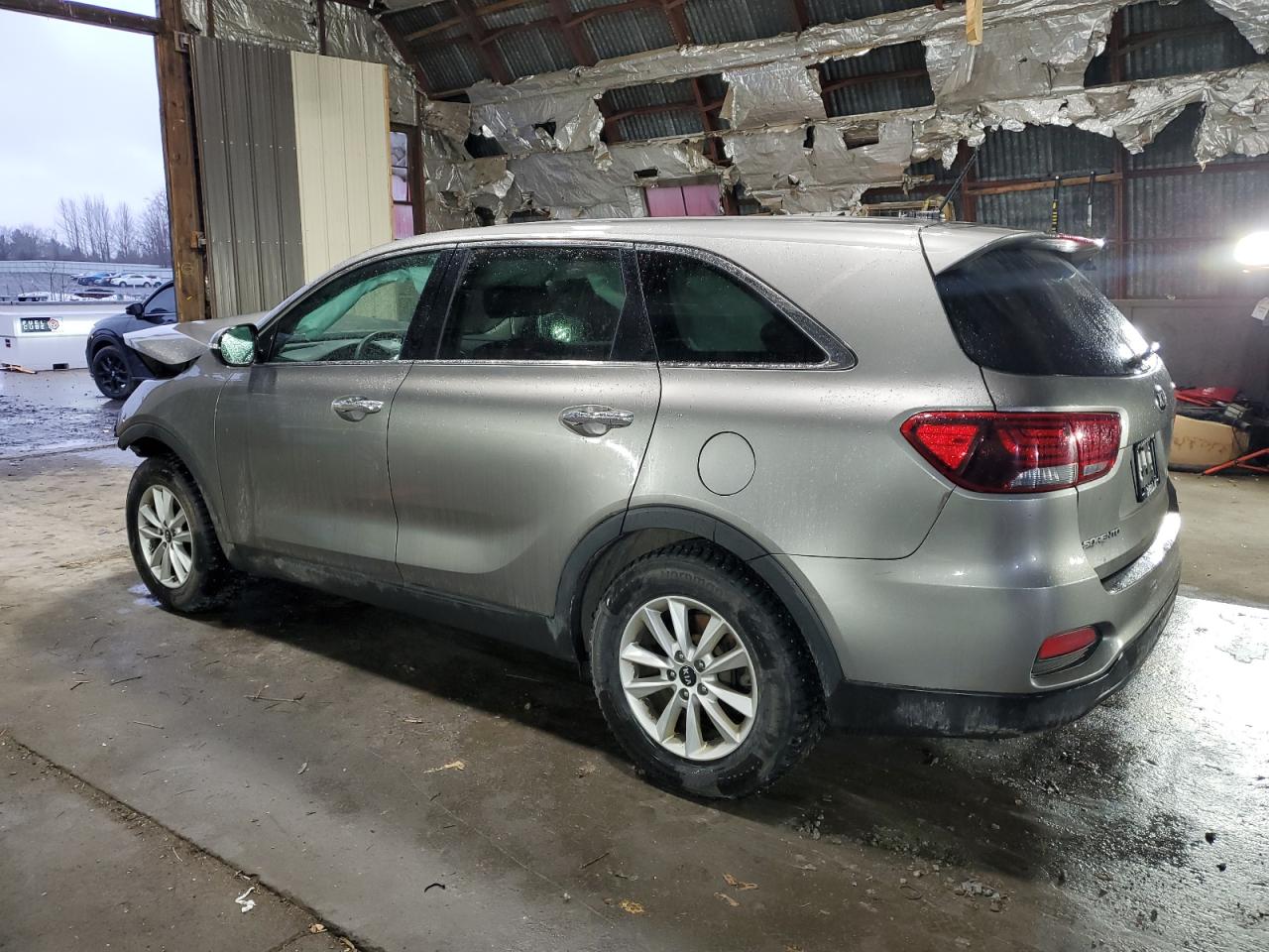 2019 Kia Sorento - Image 2