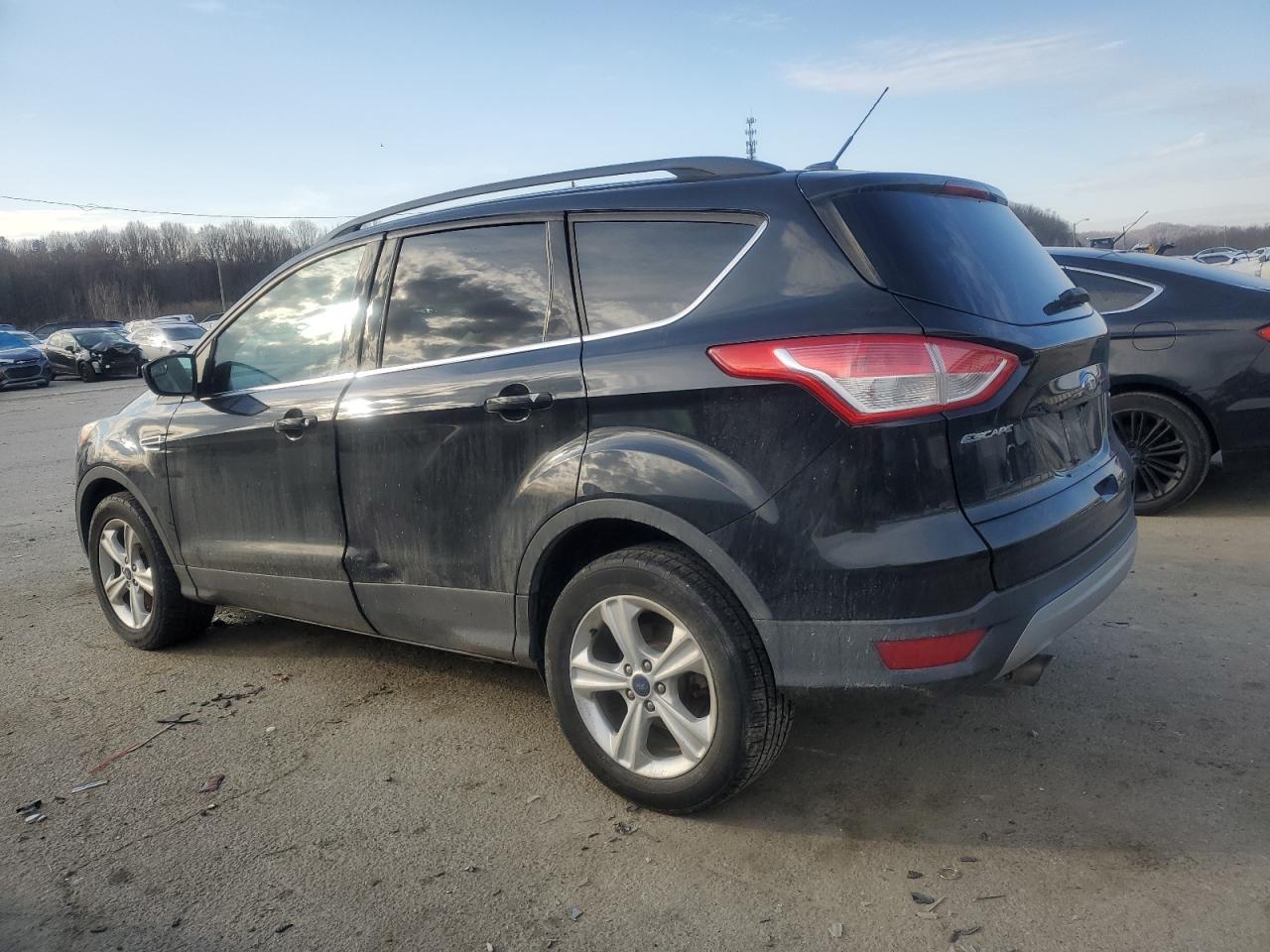 2015 Ford Escape - Image 2