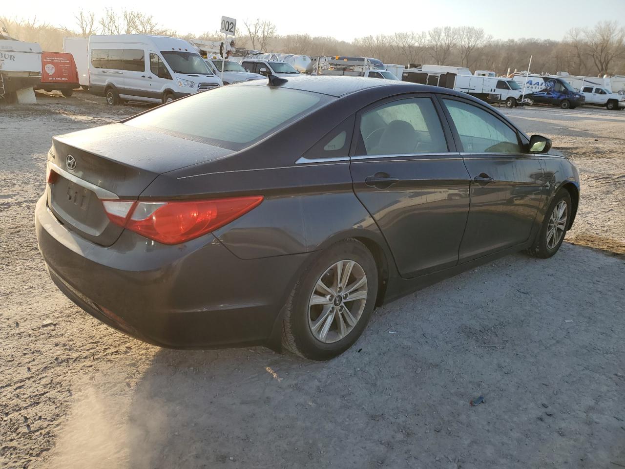 2012 Hyundai Sonata - Image 3
