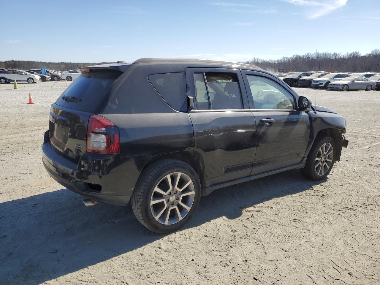 2016 Jeep Compass - Image 3