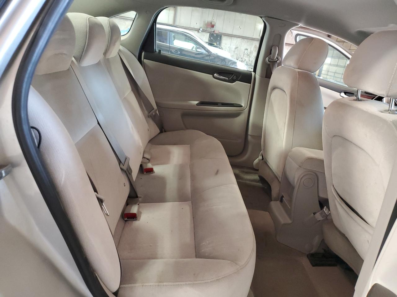 2008 Chevrolet Impala - Image 10