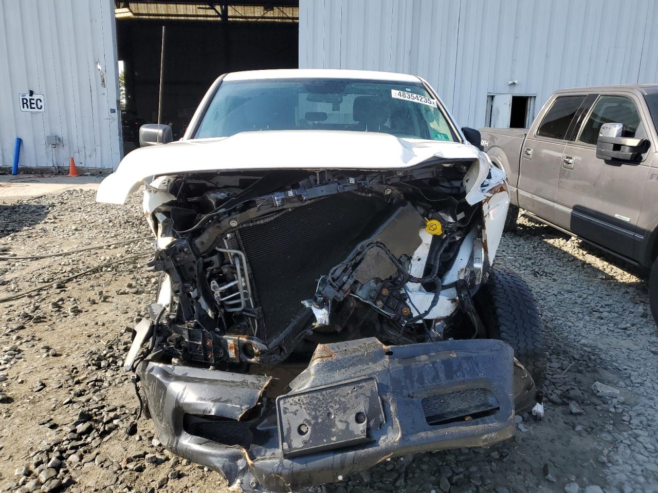 2018 RAM 1500 - Image 5
