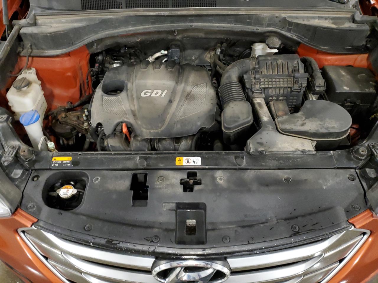 2015 Hyundai Santa Fe - Image 14