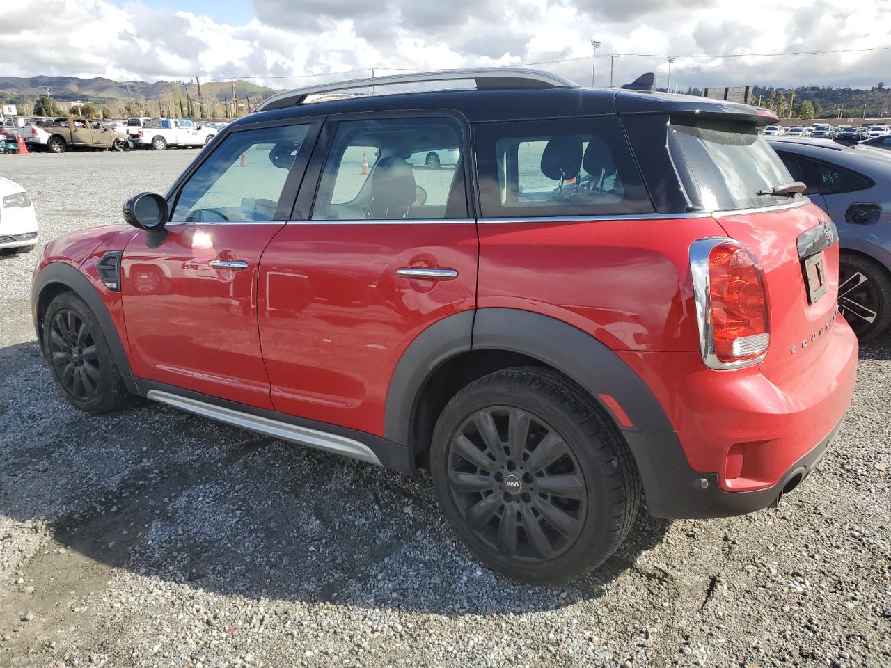 2019 MINI Cooper - Image 2