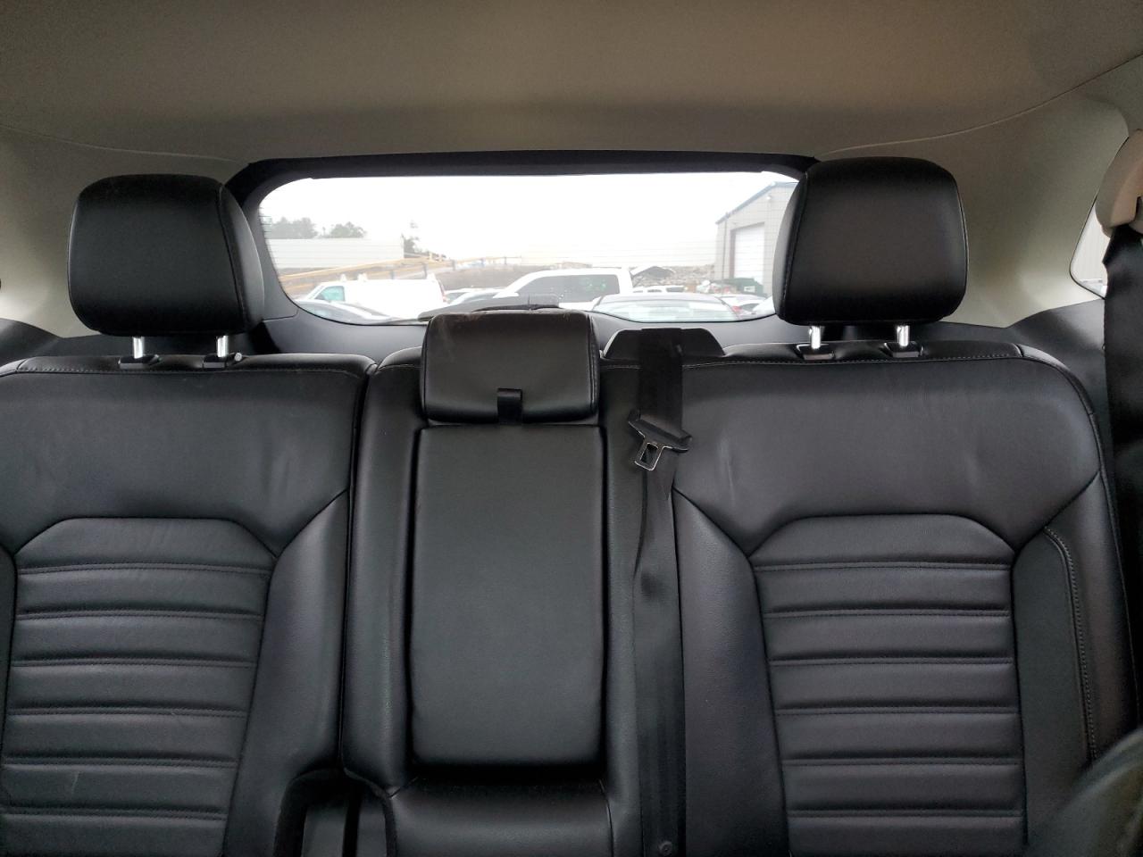 2015 Ford Edge - Image 10