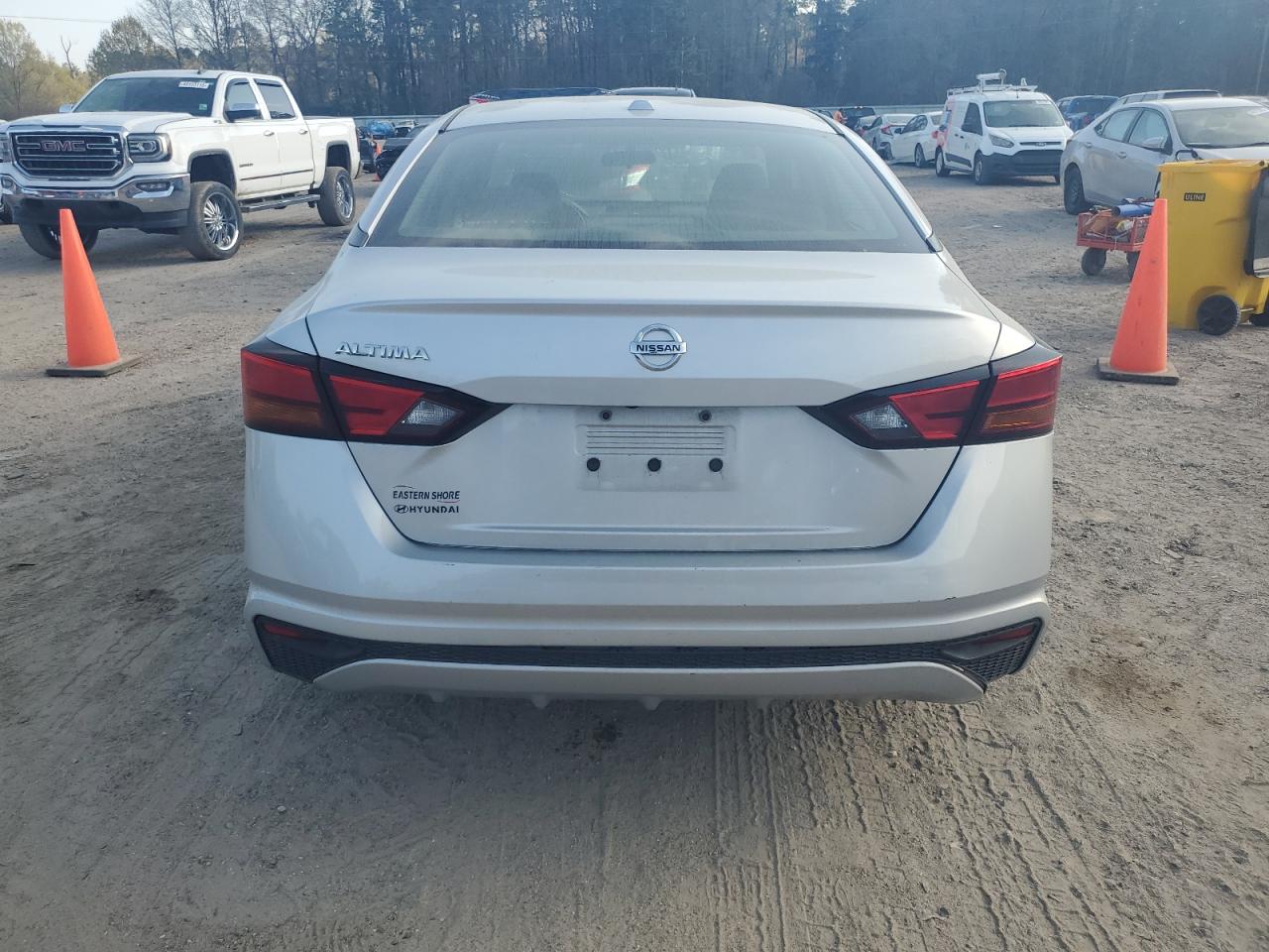 2020 Nissan Altima - Image 6