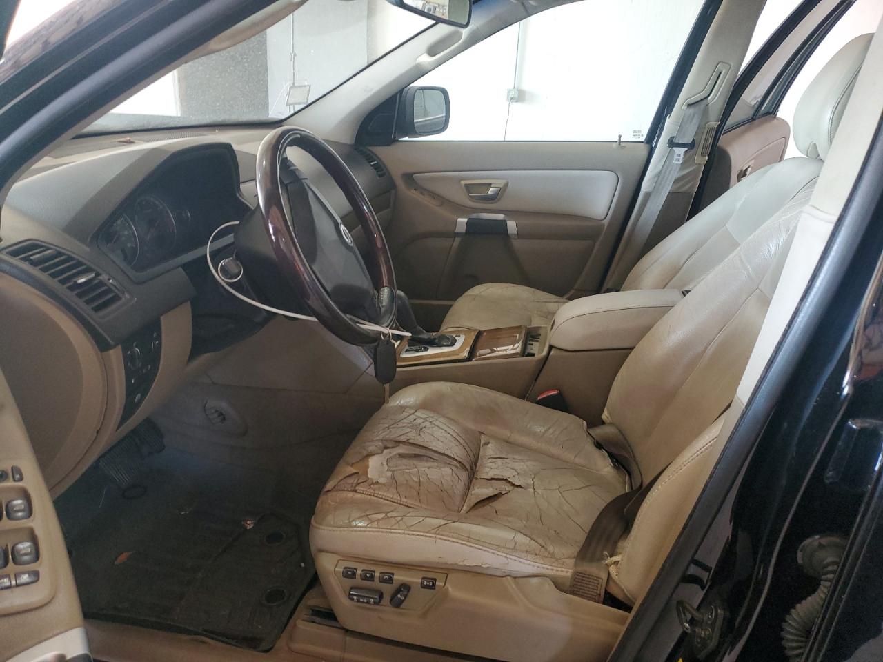 2009 Volvo XC90 - Image 7