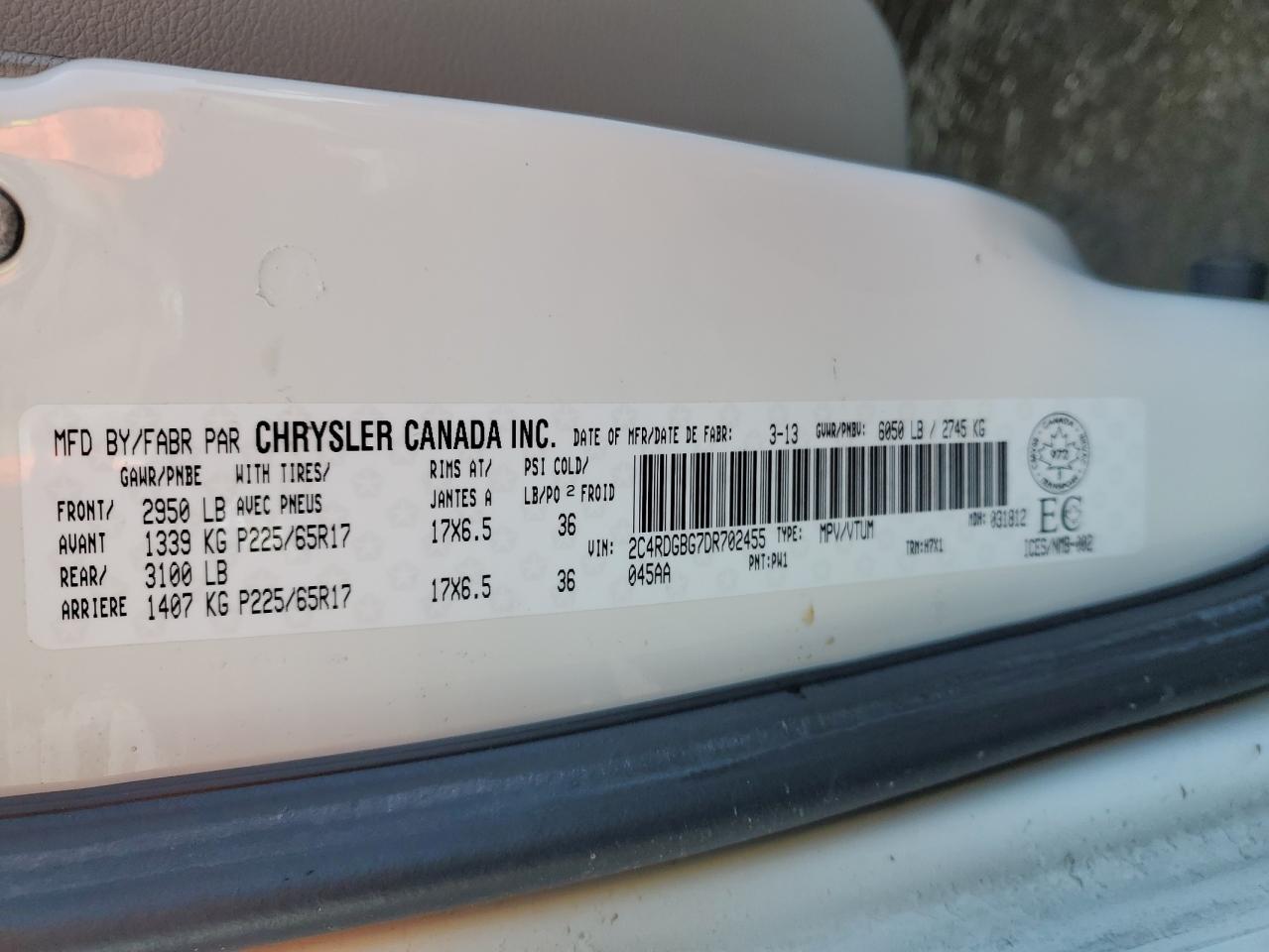 2013 Dodge Caravan - Image 13