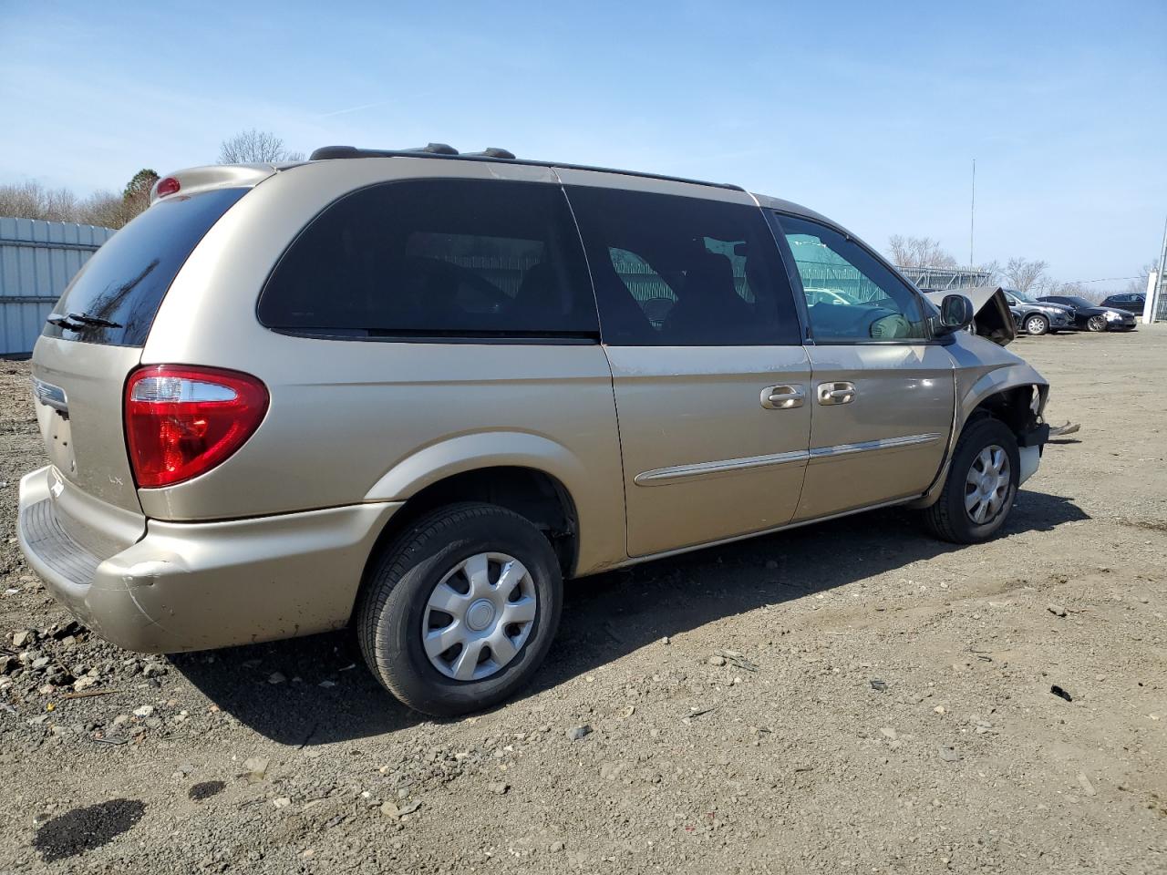 2003 Chrysler Town & Country - Image 3