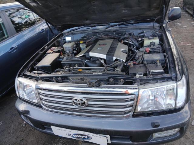 2003 TOYOTA LANDCRUISE