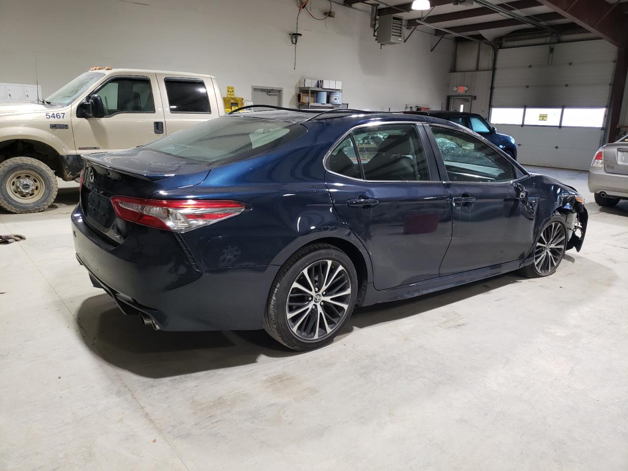 2018 Toyota Camry - Image 3