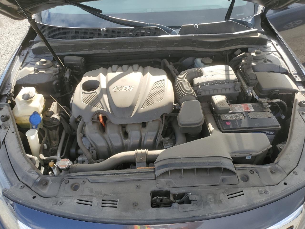 2011 Kia Optima - Image 12
