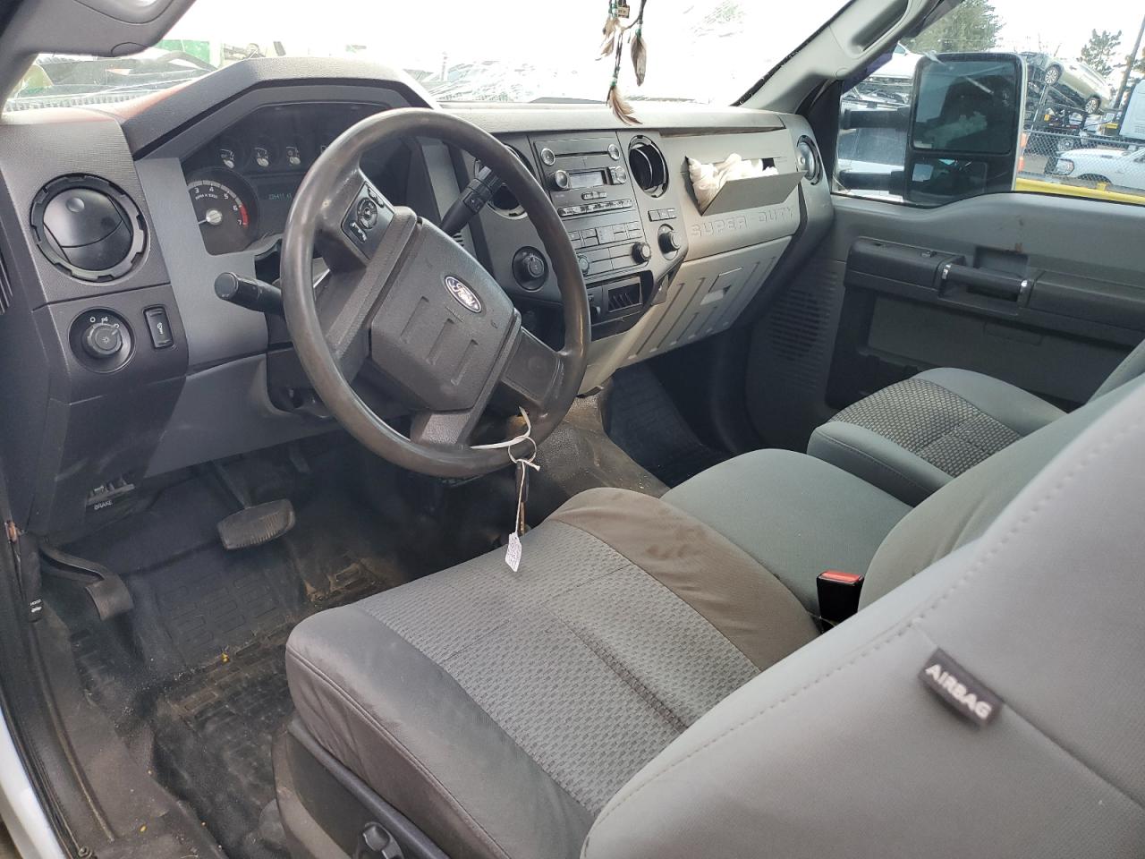 2011 Ford F250 - Image 8
