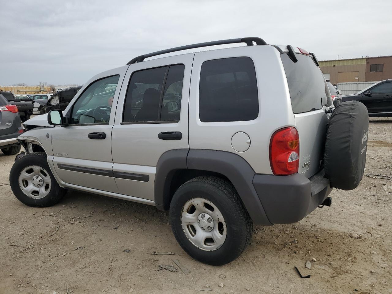 2004 Jeep Liberty (North America) - Image 2