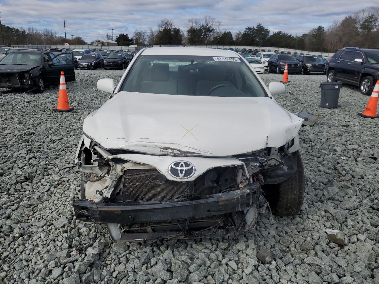 2011 Toyota Camry - Image 5