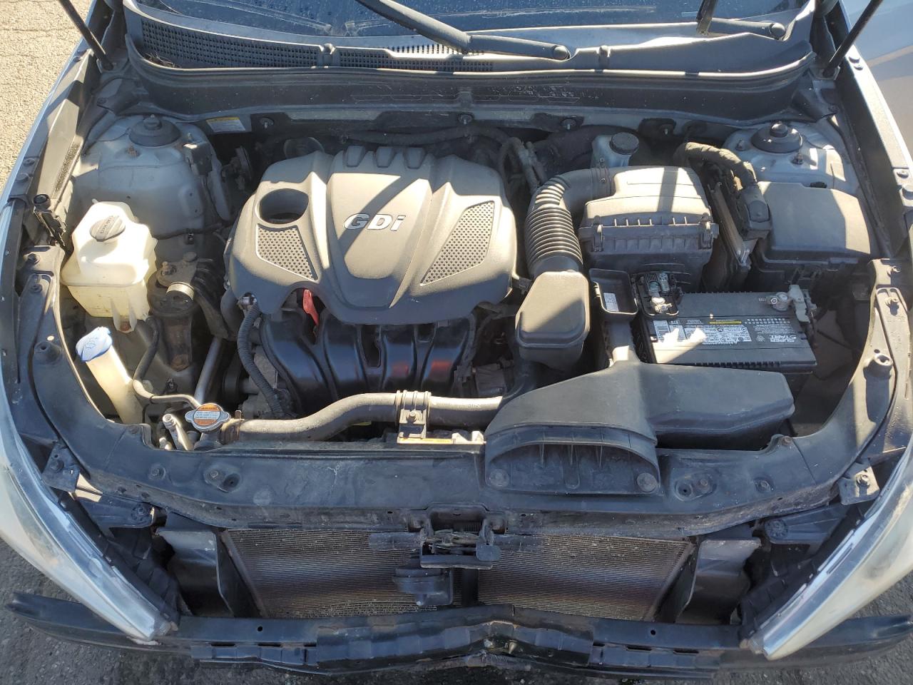 2011 Hyundai Sonata - Image 11