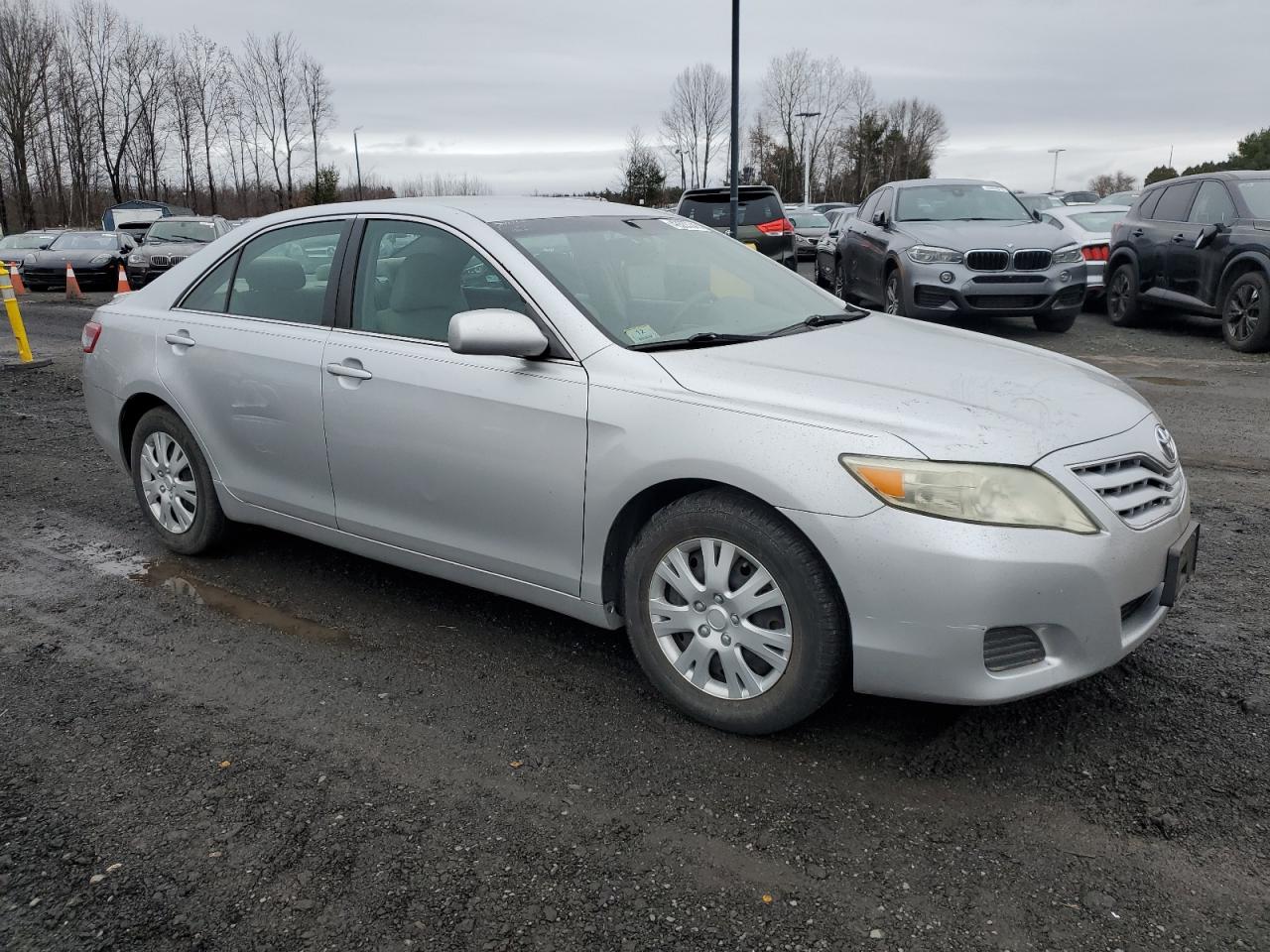 2010 Toyota Camry - Image 4