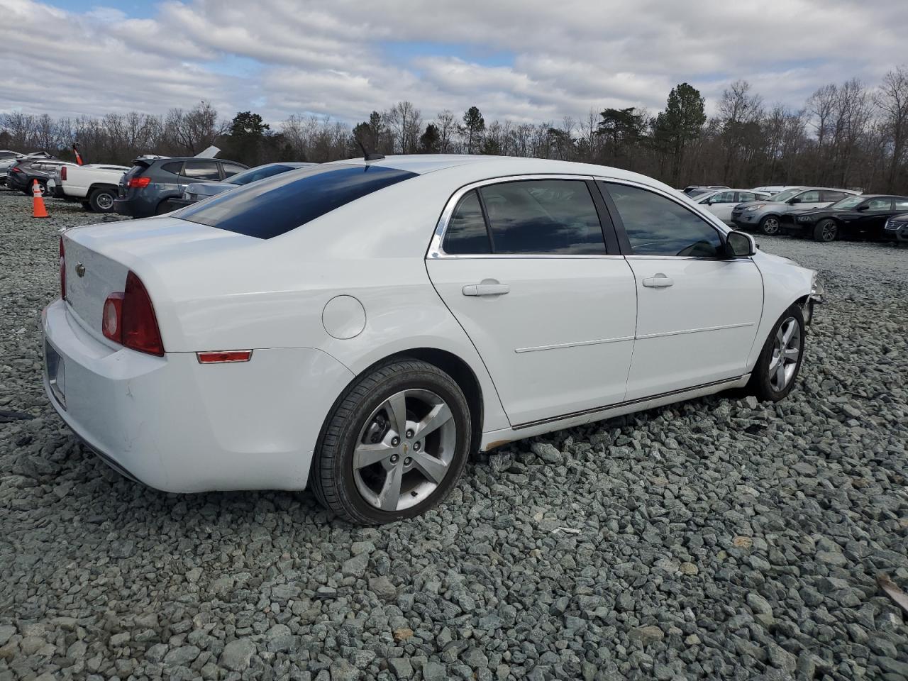 2011 Chevrolet Malibu - Image 3