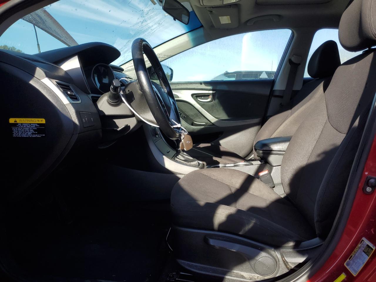 2016 Hyundai Elantra - Image 7