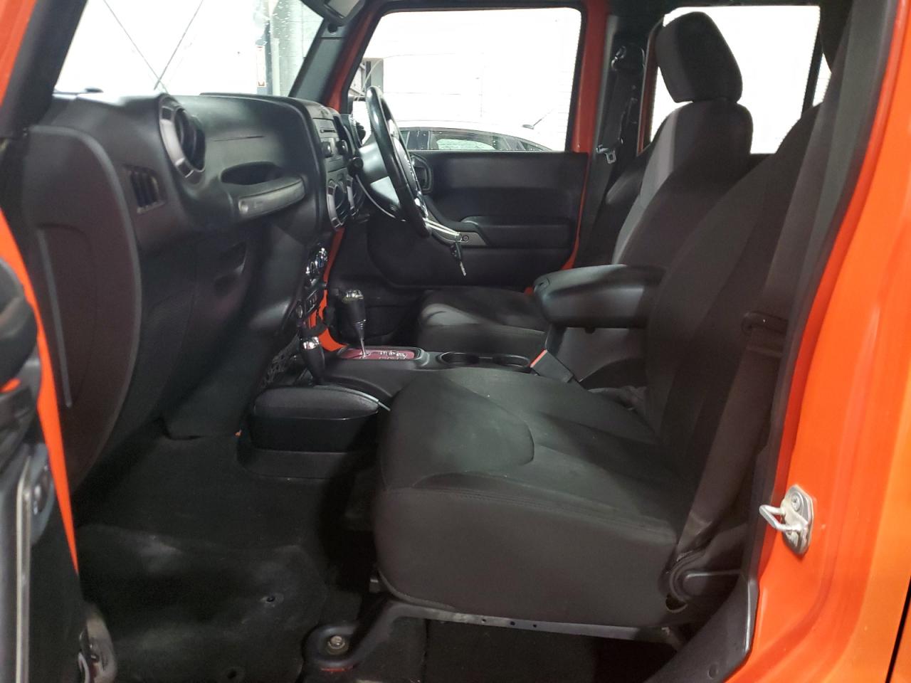 2015 Jeep Wrangler - Image 7