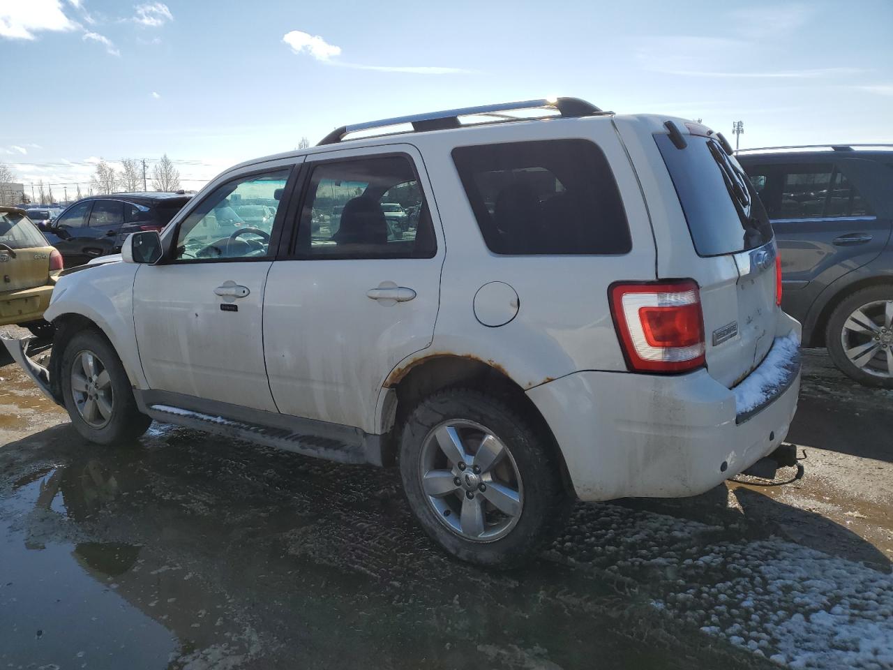 2011 Ford Escape - Image 2