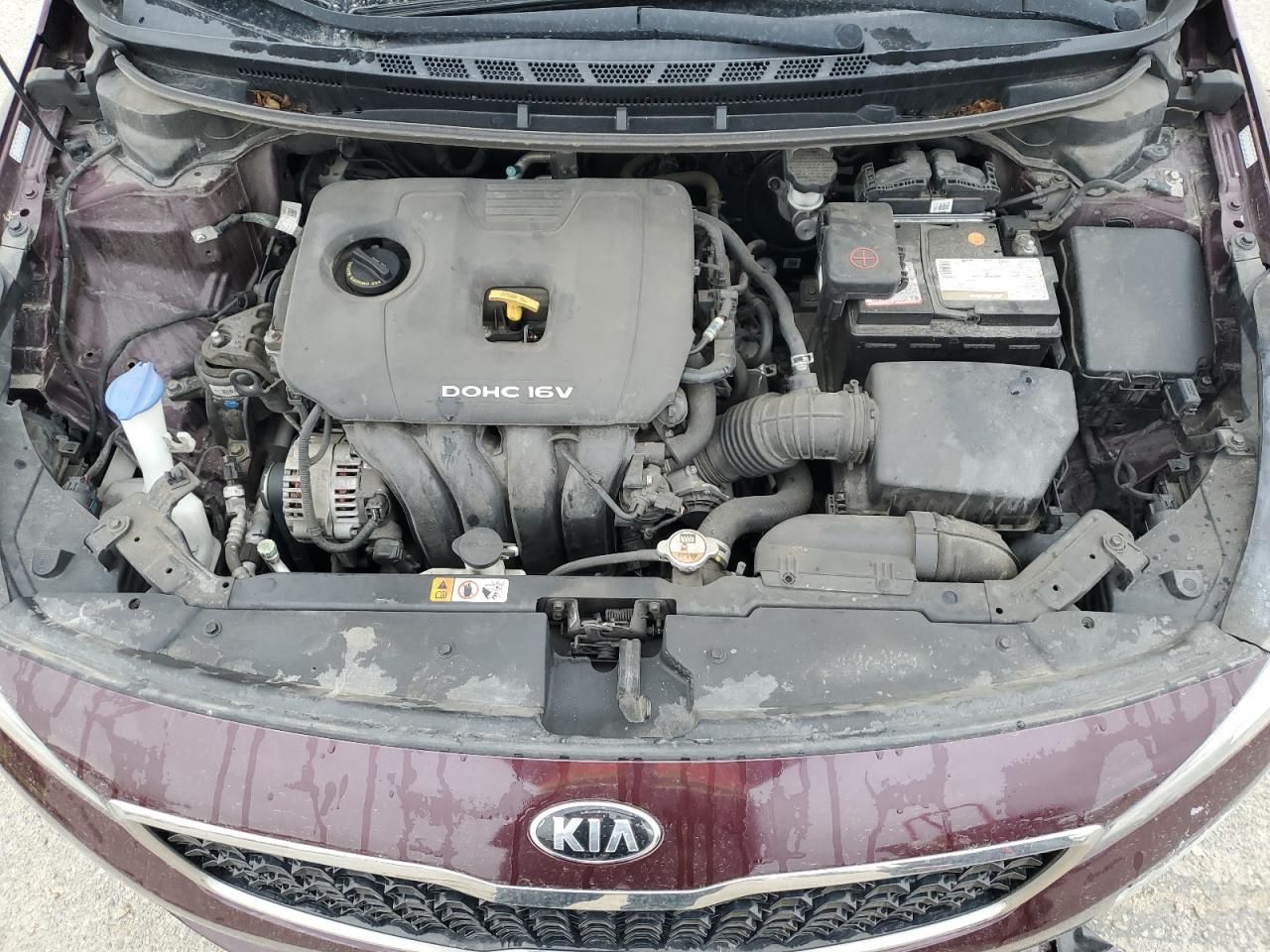 2017 Kia Forte - Image 13