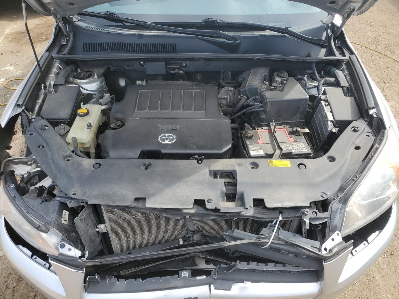 2012 Toyota RAV 4 - Image 13
