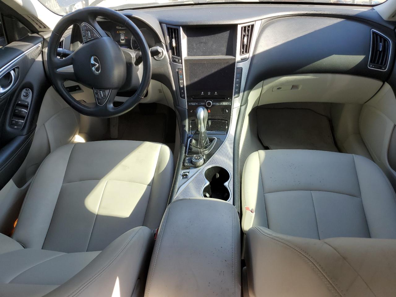 2015 Infiniti Q50 - Image 8
