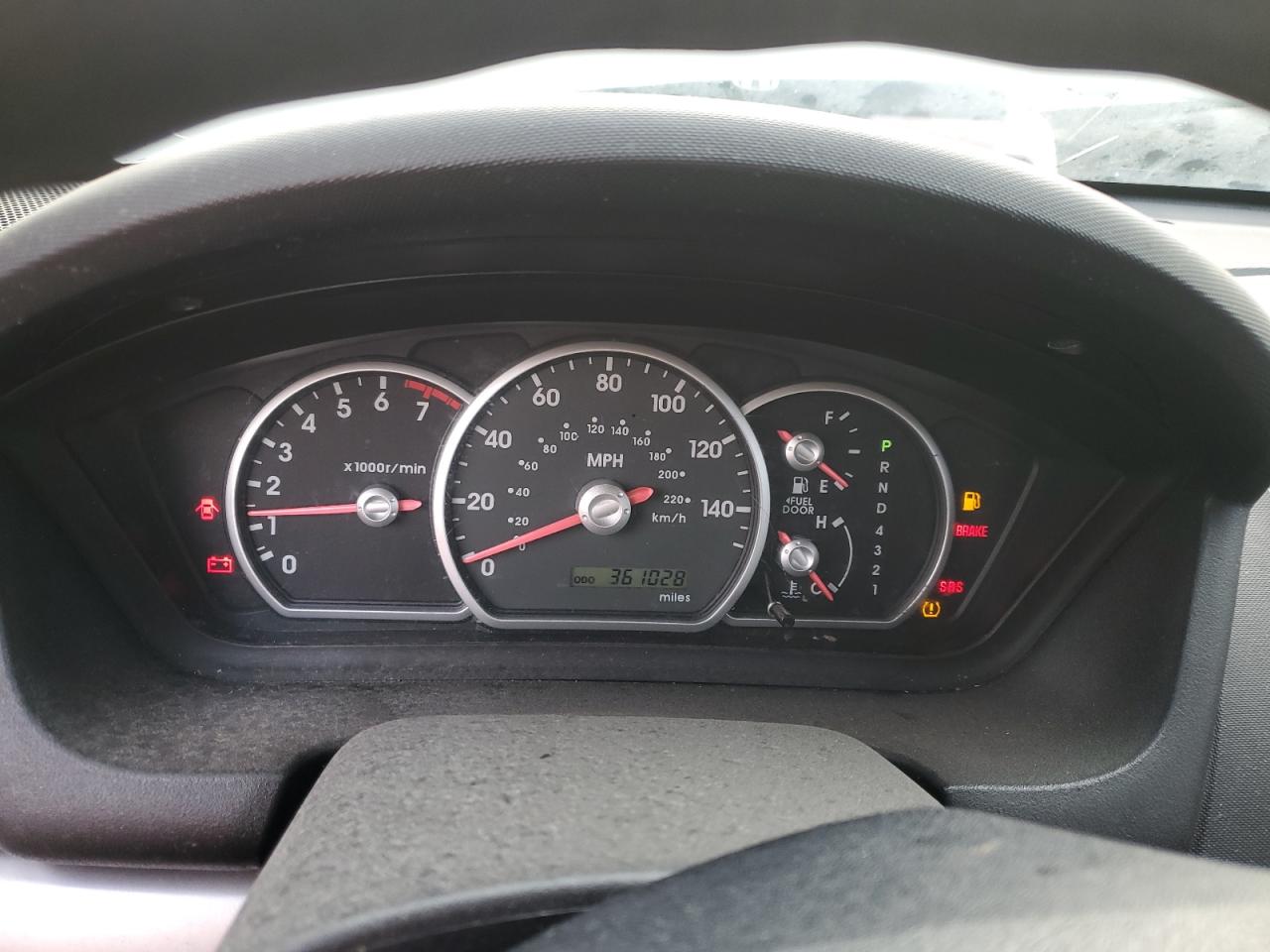 2008 Mitsubishi Galant - Image 9