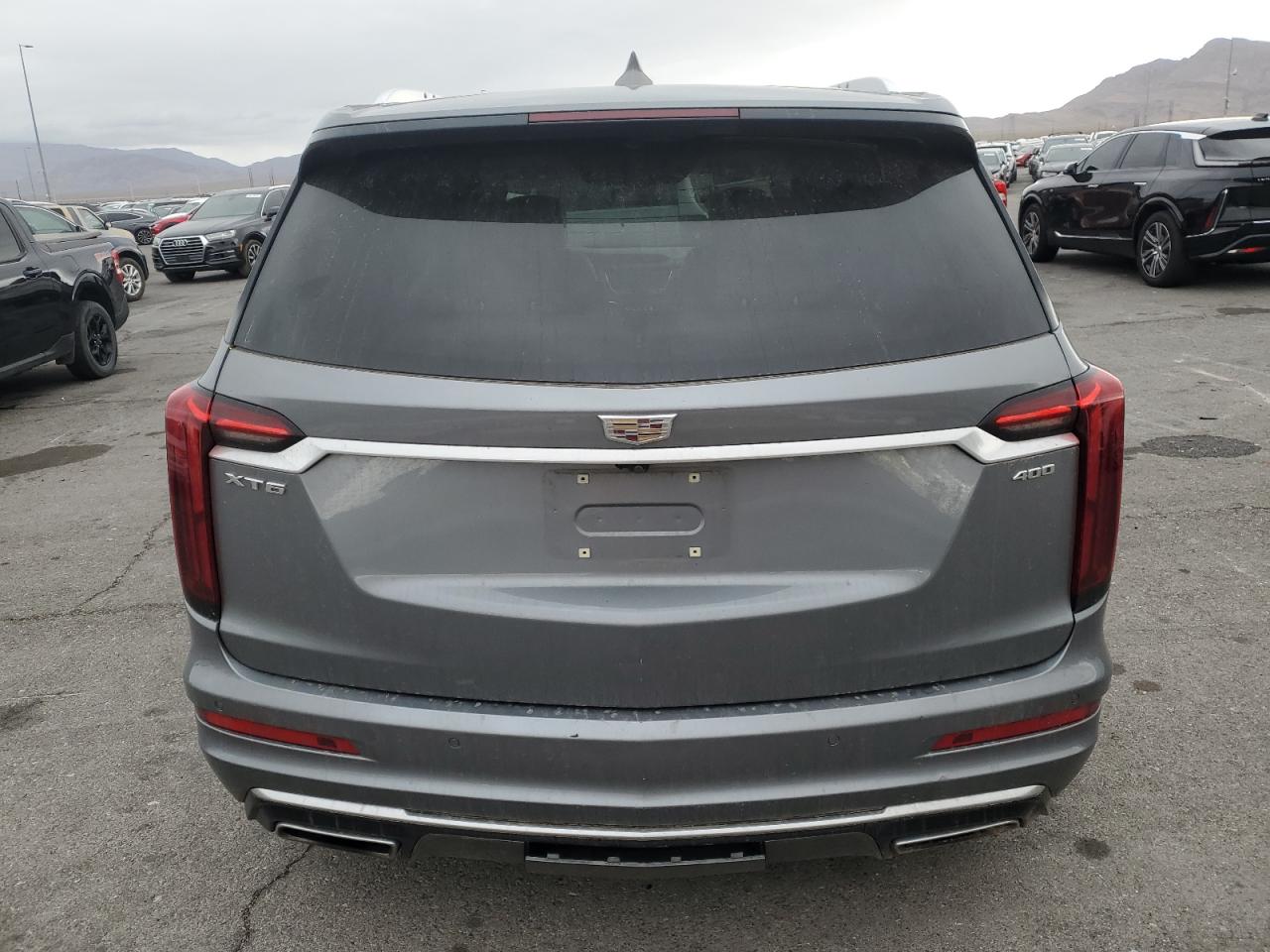 2020 Cadillac XT6 - Image 6