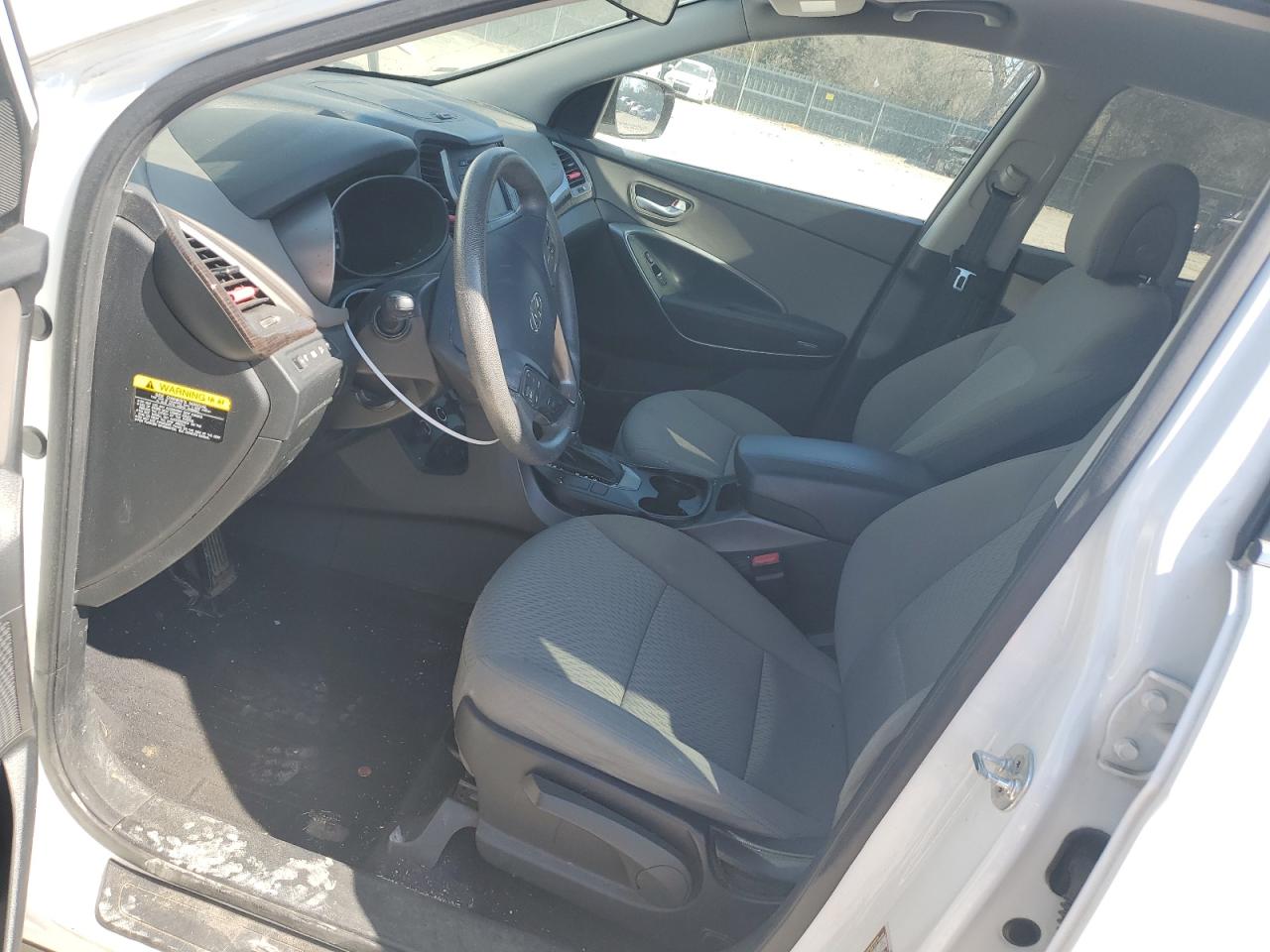 2018 Hyundai Santa Fe - Image 7