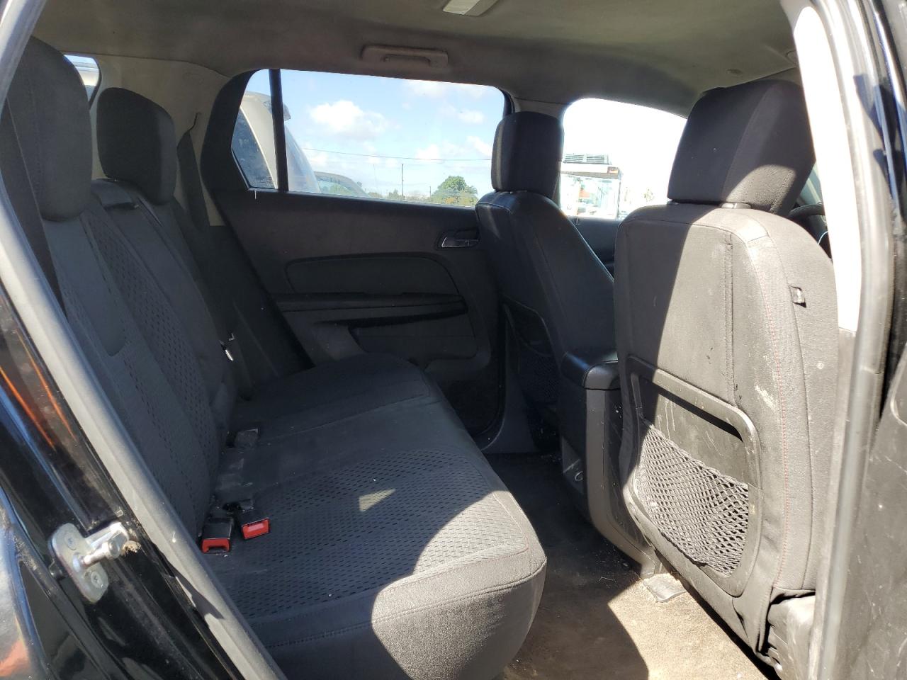 2010 GMC Terrain - Image 11