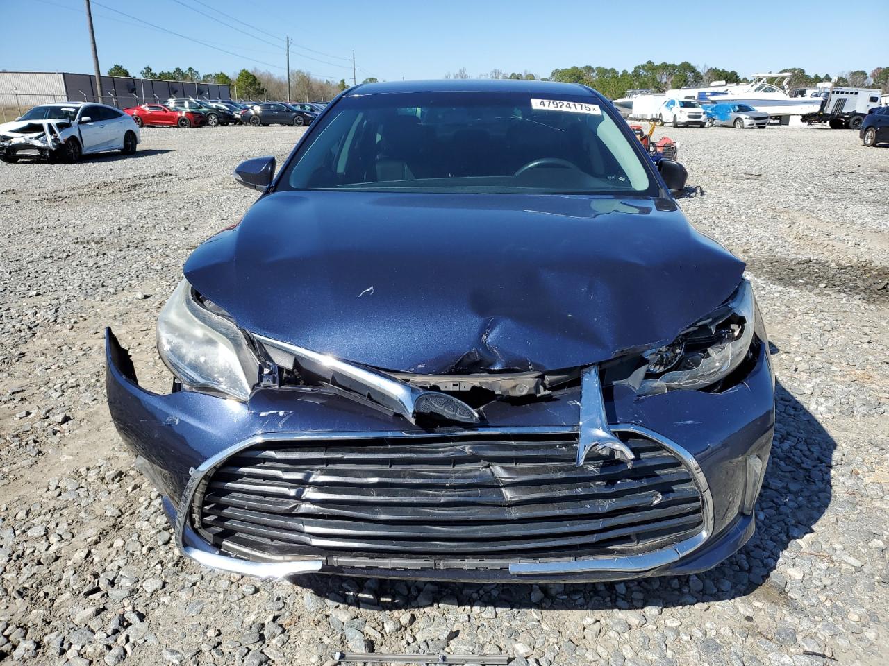2016 Toyota Avalon - Image 5